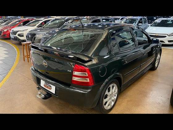 CHEVROLET ASTRA 2.0 MPFI ADVANTAGE 8V FLEX 4P MANUAL